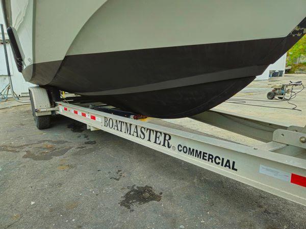 2016 Boston Whaler Challenger