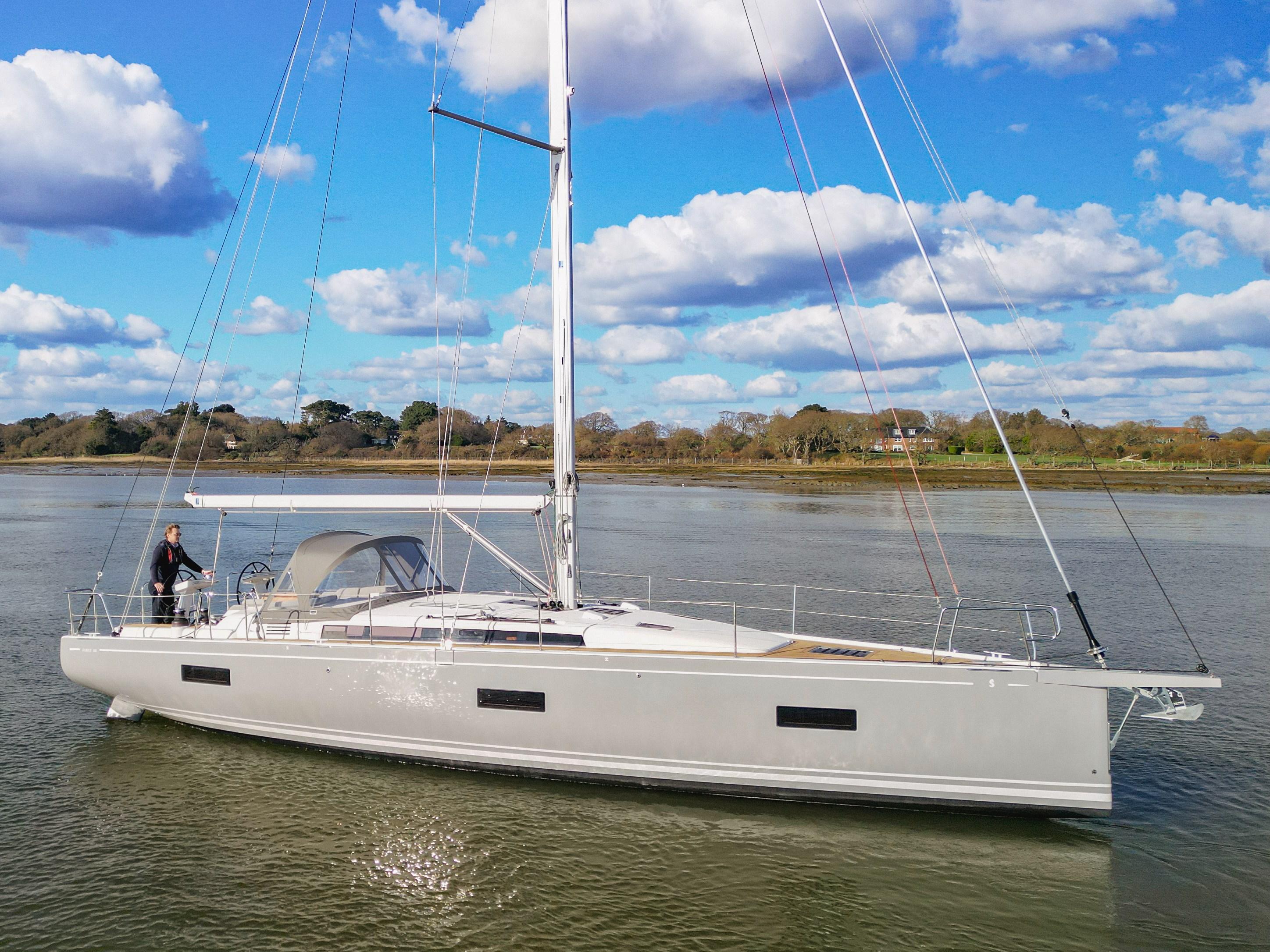 2025 Beneteau First 44
