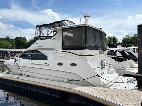 1997 Sea Ray 370 Aft Cabin