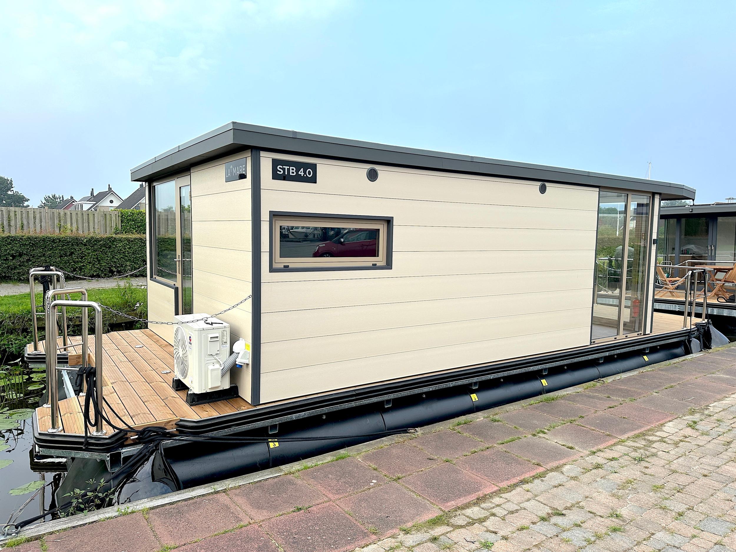 2024 La Mare Houseboat Canalboat 4 (STB4.0) Direct Leverbaar