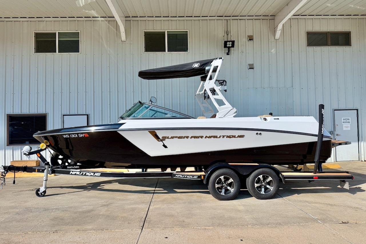 2020 Nautique Super Air Nautique 230