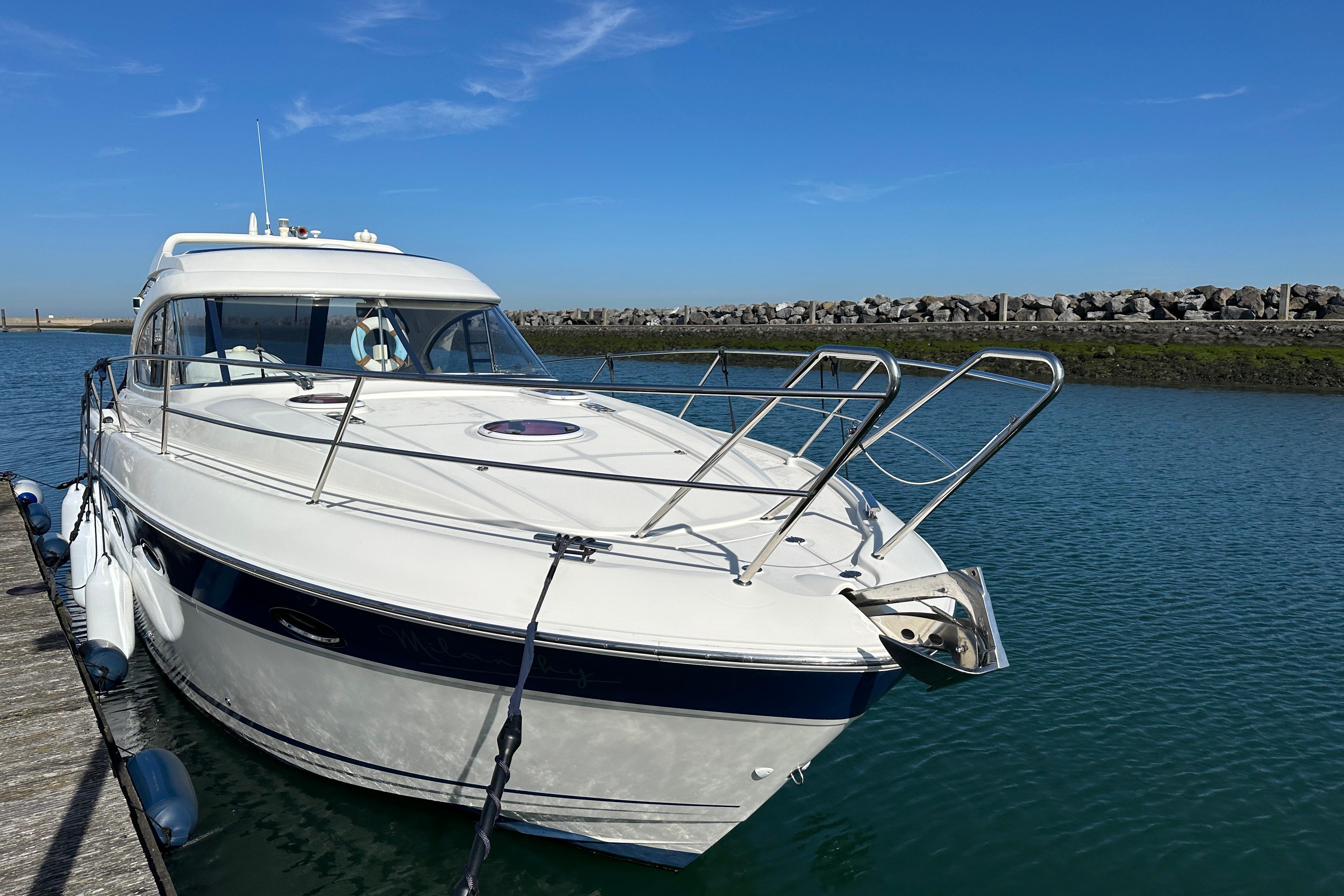 2010 Bavaria Sport 33 HT