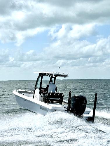 Everglades 243 CC