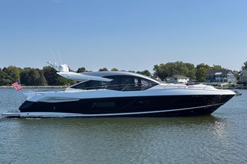 2018 Sunseeker Predator 74
