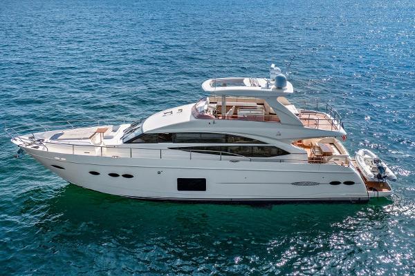2015 Princess 72 Motor Yacht