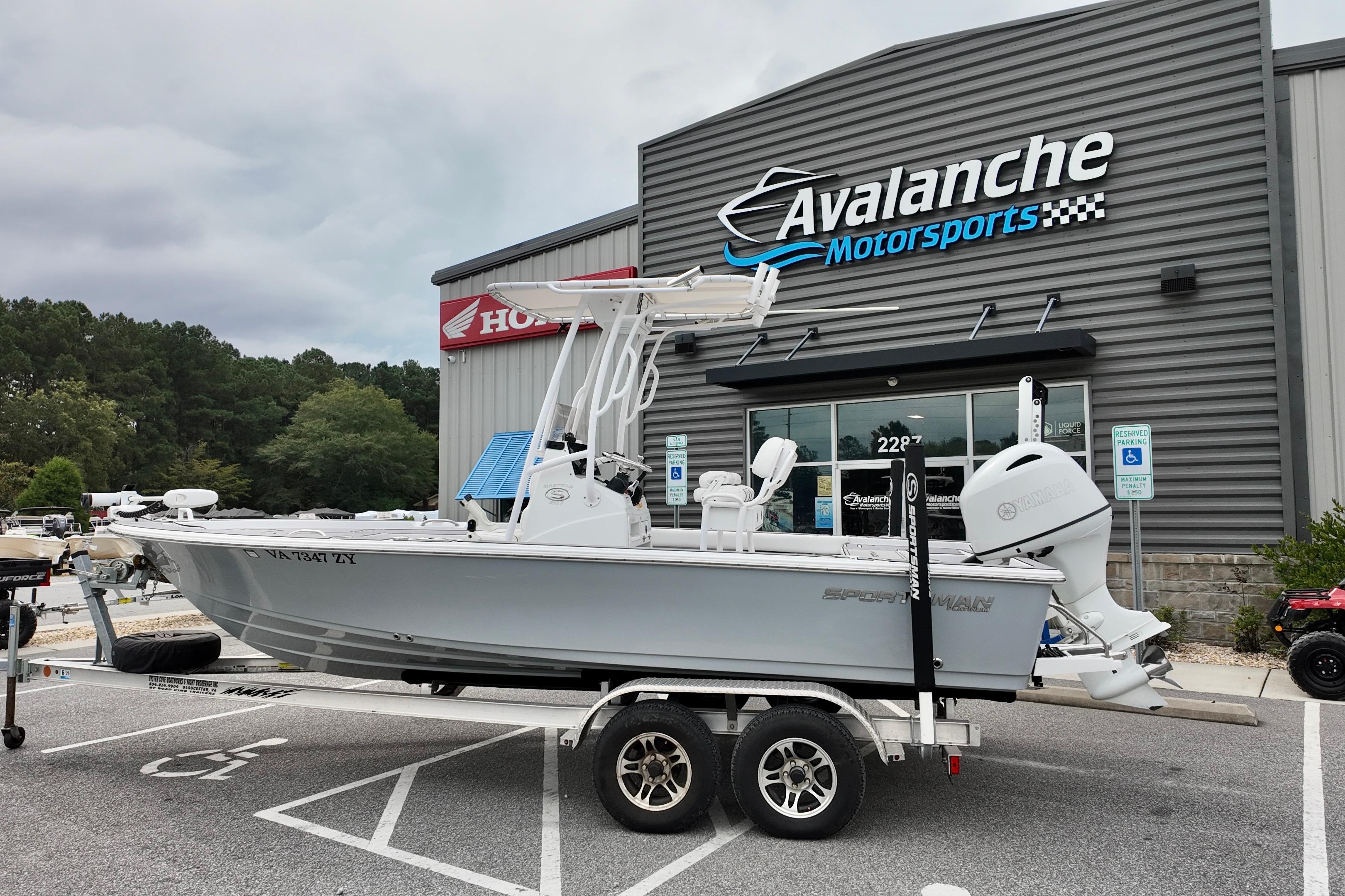 Sportsman Masters 207 Bay Boat 2022 Sportsman Masters 207 Bay Boat at Avalanche Motorsports dealership.