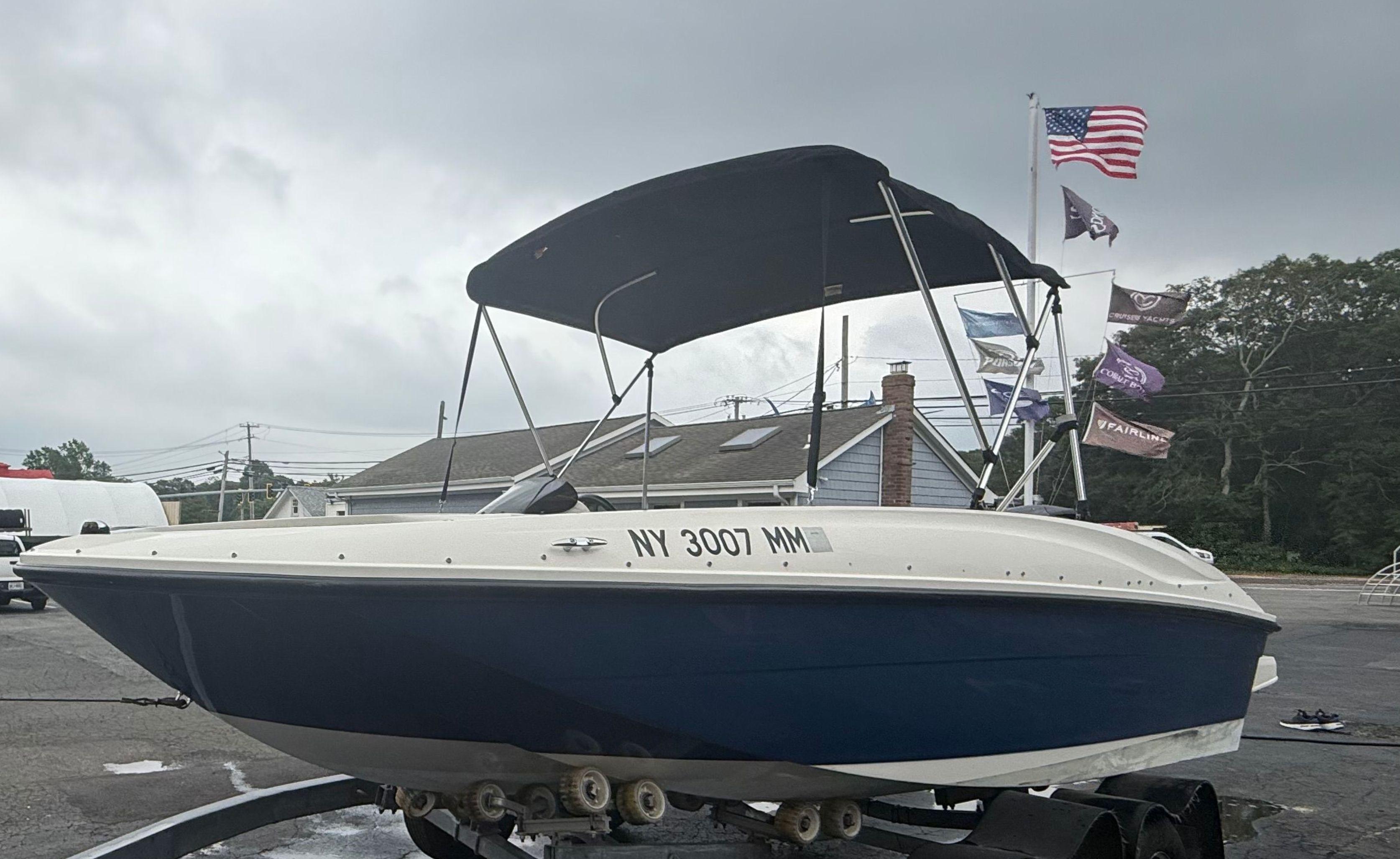 2017 Bayliner Element E16