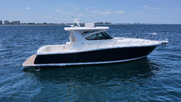 2005 Tiara Yachts 3800 Open