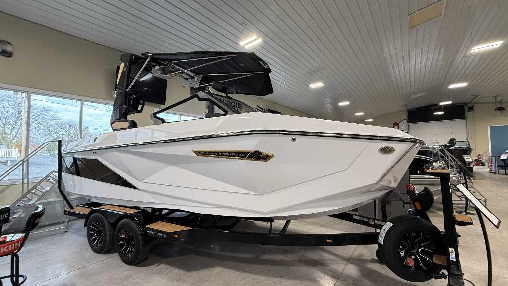 Nautique G21