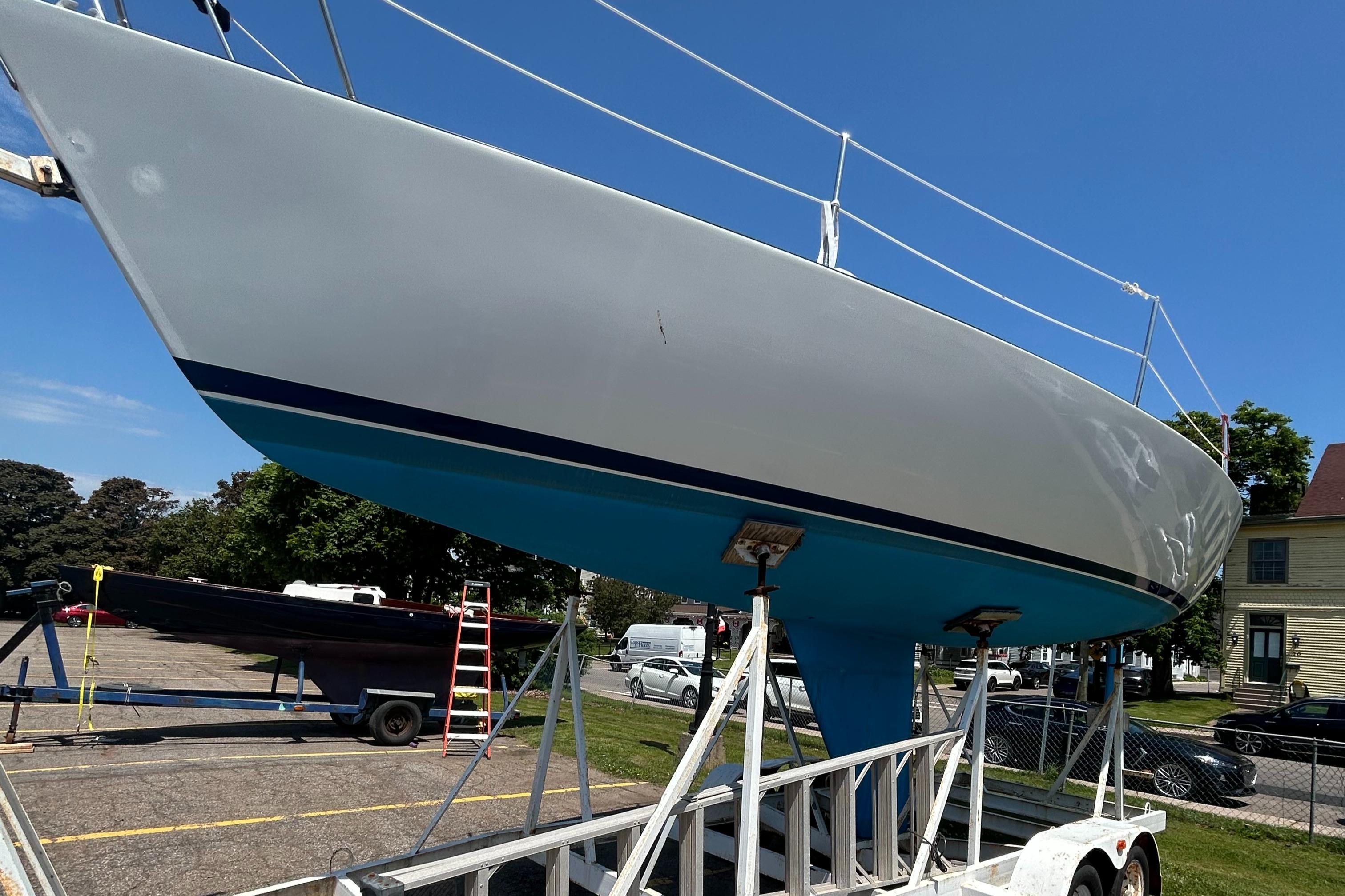 1984 J Boats J/29