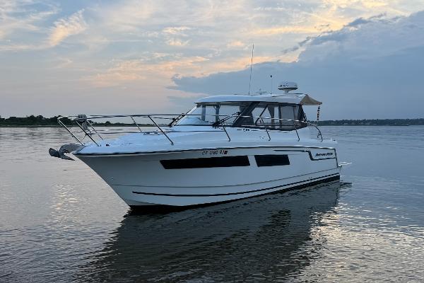 2016 Jeanneau Merry Fisher 855