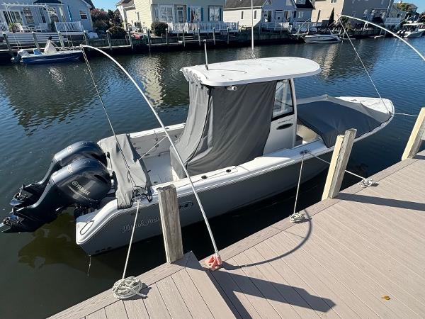 Sea Hunt Ultra 275 SE