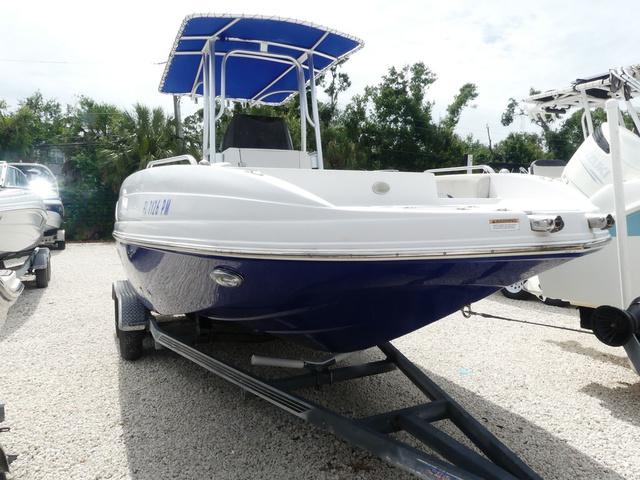 2013 Starcraft 229 COASTAL OB