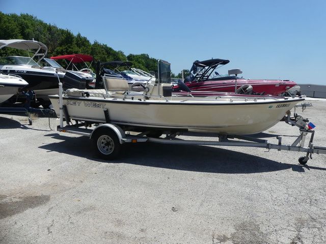 1992 Key West 1700 Sportsman