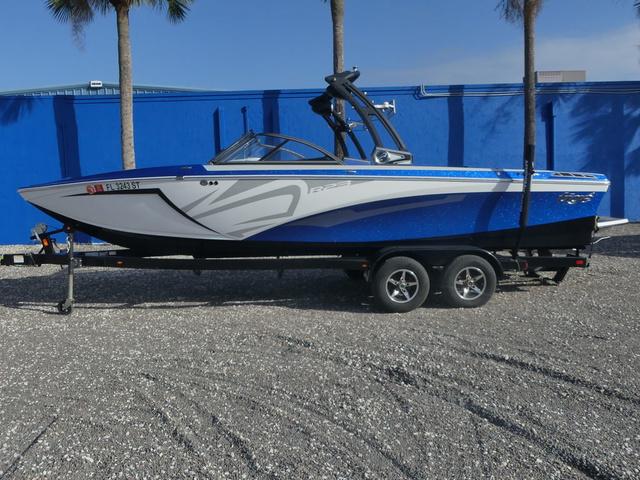 2019 Tigé R23