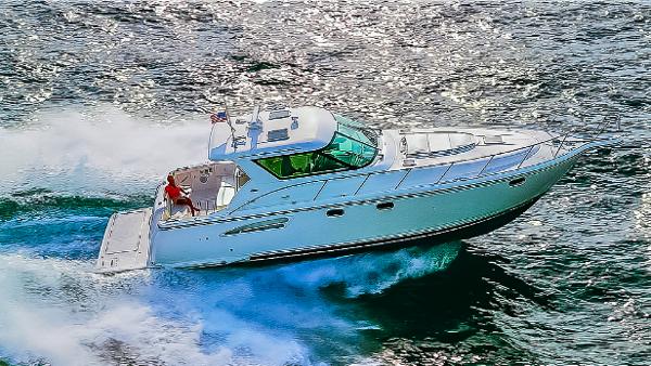 Tiara Yachts 4400 Sovran