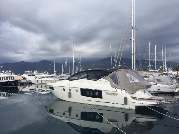 Cranchi M 44 HT