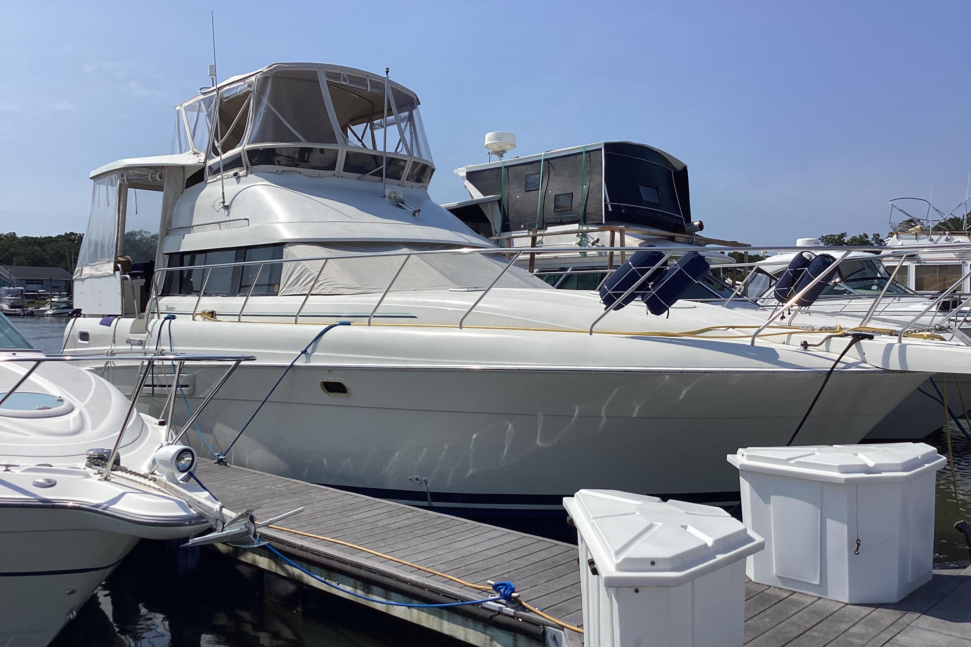 1994 Silverton 41 Aft Cabin