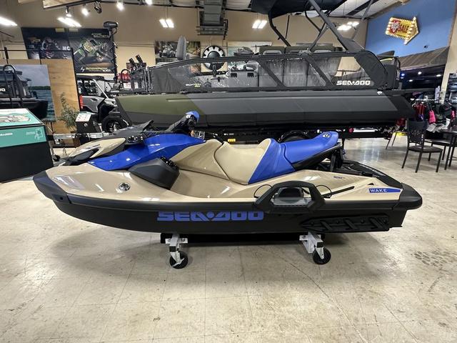 2025 Sea-Doo Wake™ 170 BRP Premium Audio, iDF, iBR