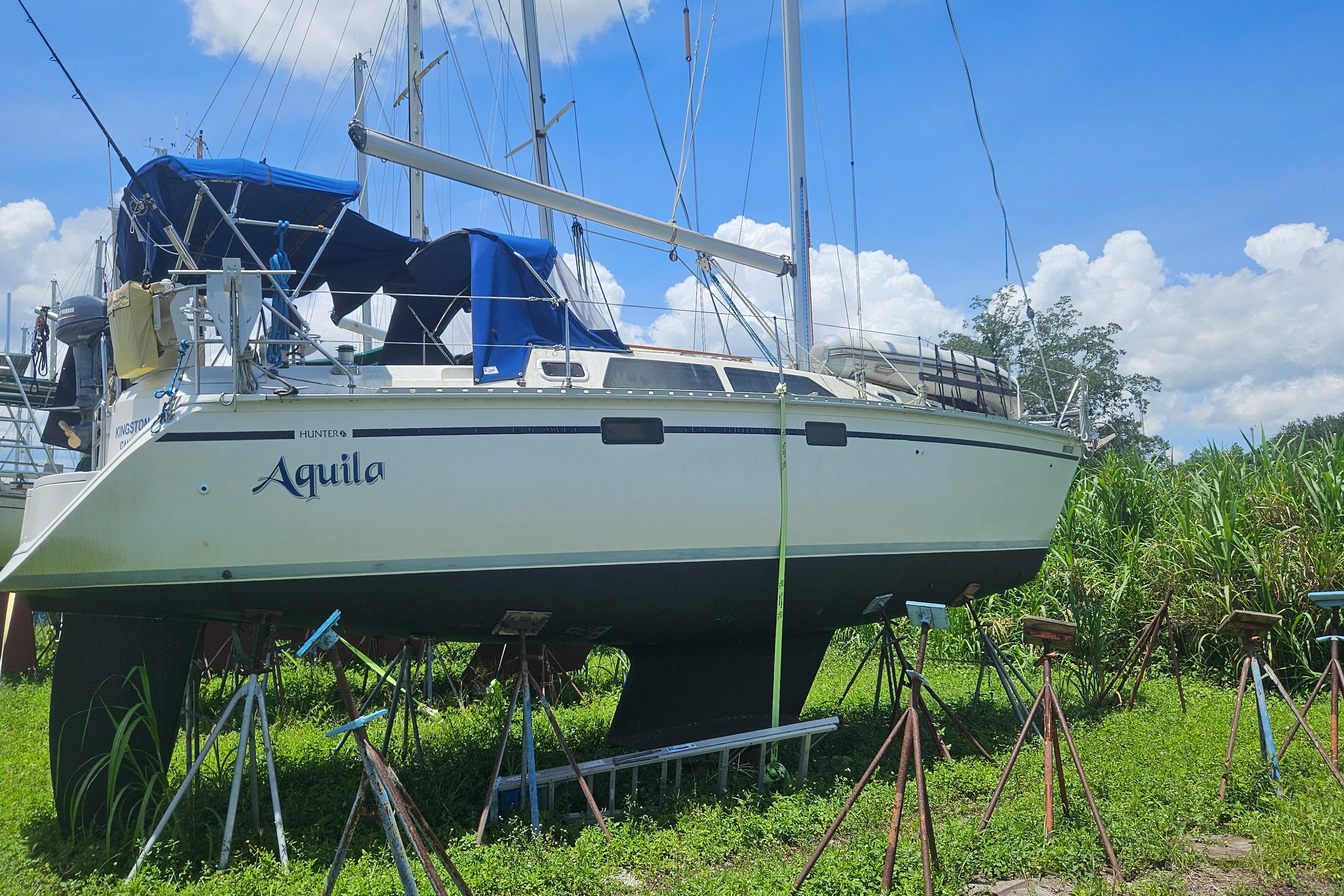 1991 Hunter 33.5