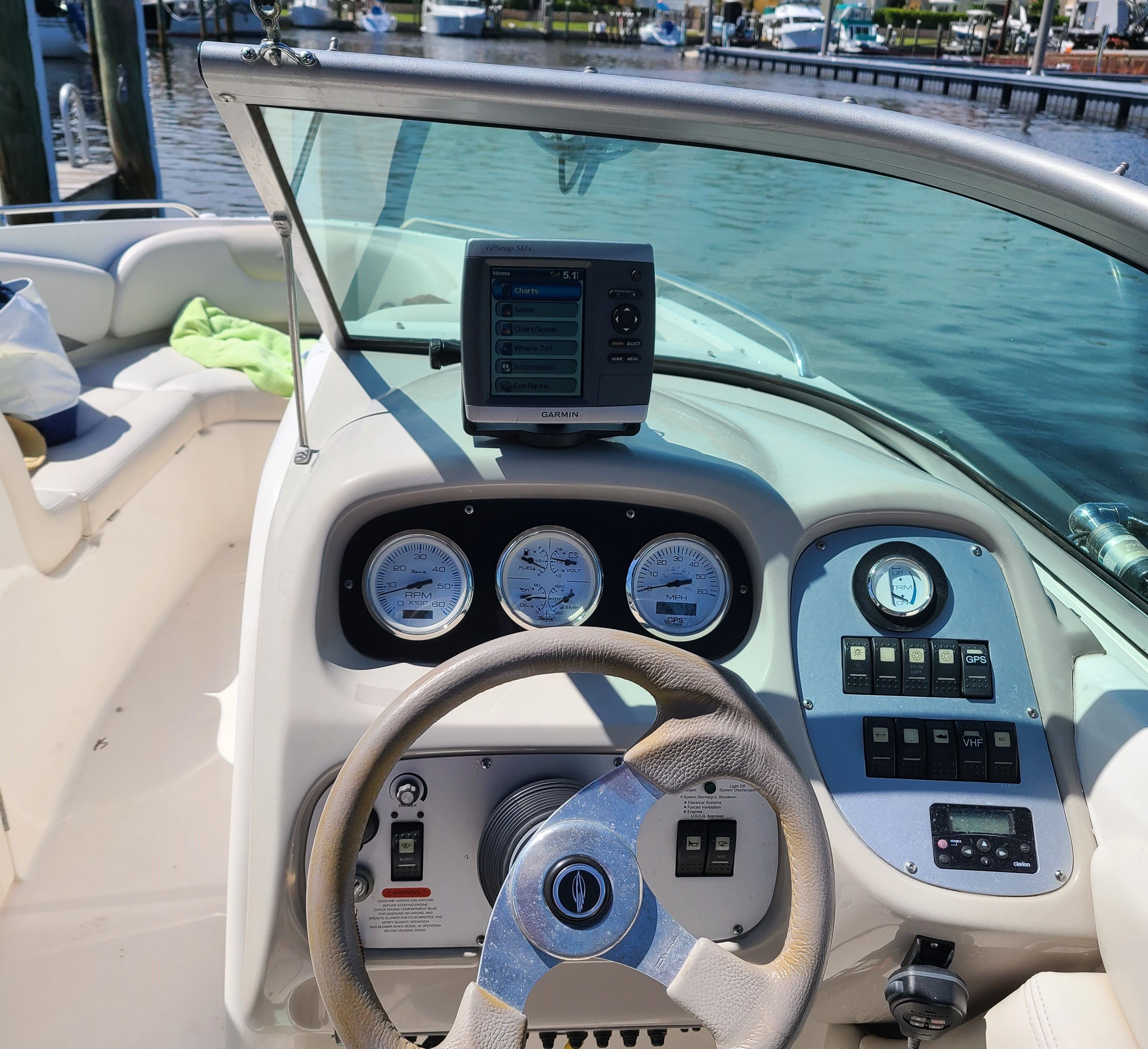 2008 Chaparral 256 SSi