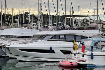 2016 Prestige 420