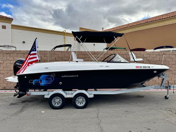 2019 Bayliner Element E21