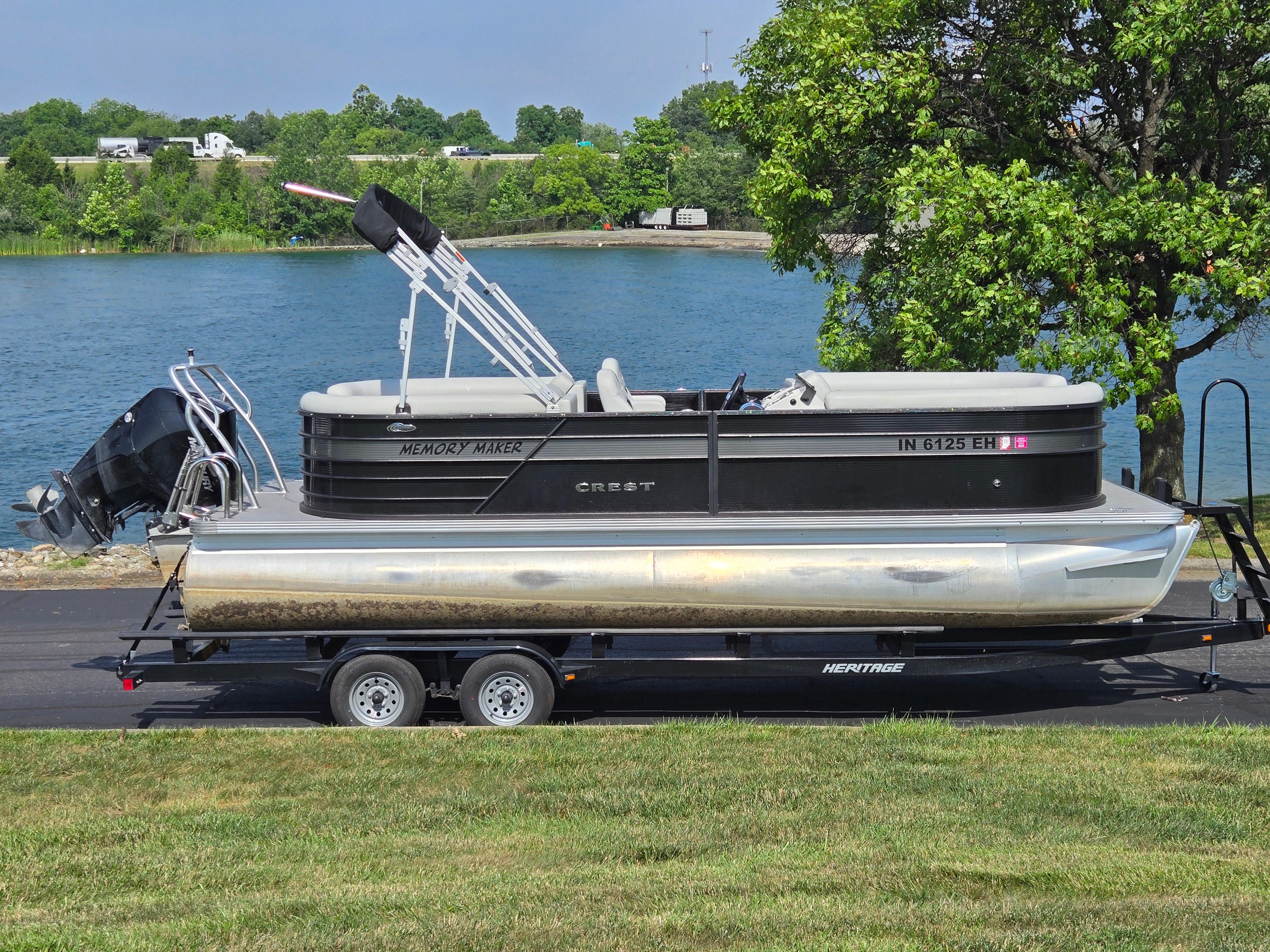 2021 Crest Classic LX 220 SLC