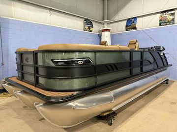 2026 Bentley Pontoons Elite 223 Swingback Dual Captain Full Tube