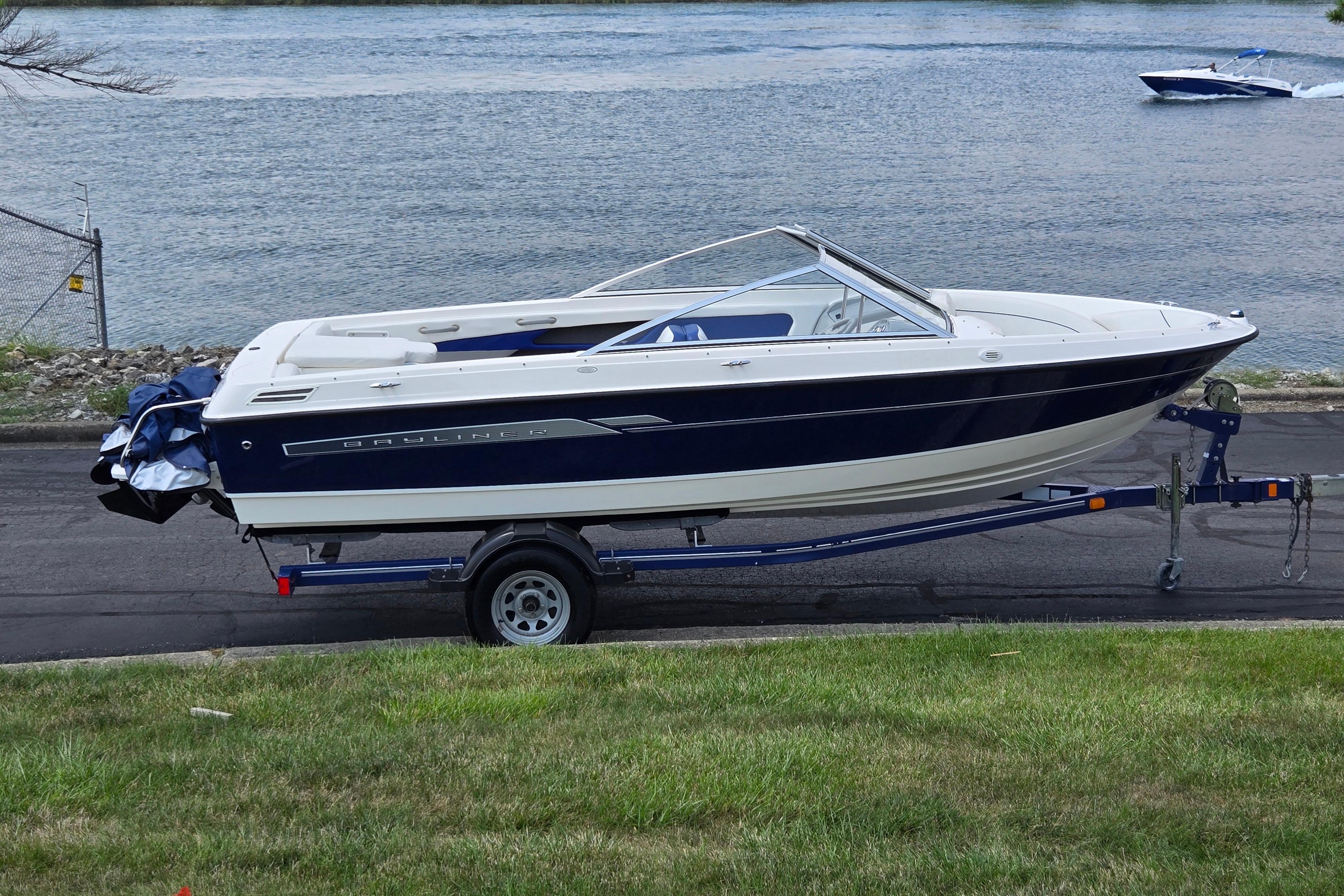 2006 Bayliner 195 Classic