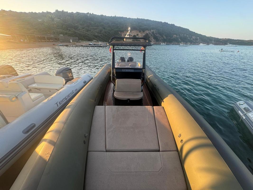 2024 Sea Water phantom 300