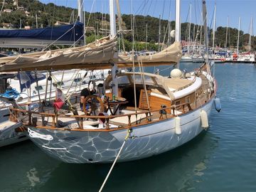 1979 Cheoy Lee Clipper 42