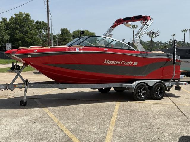 MasterCraft XT22