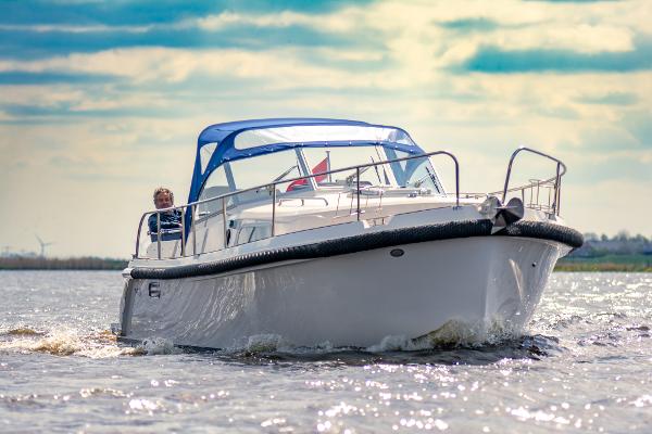 Intercruiser 32