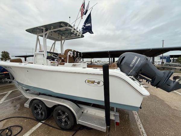 2023 Sea Hunt Ultra 234