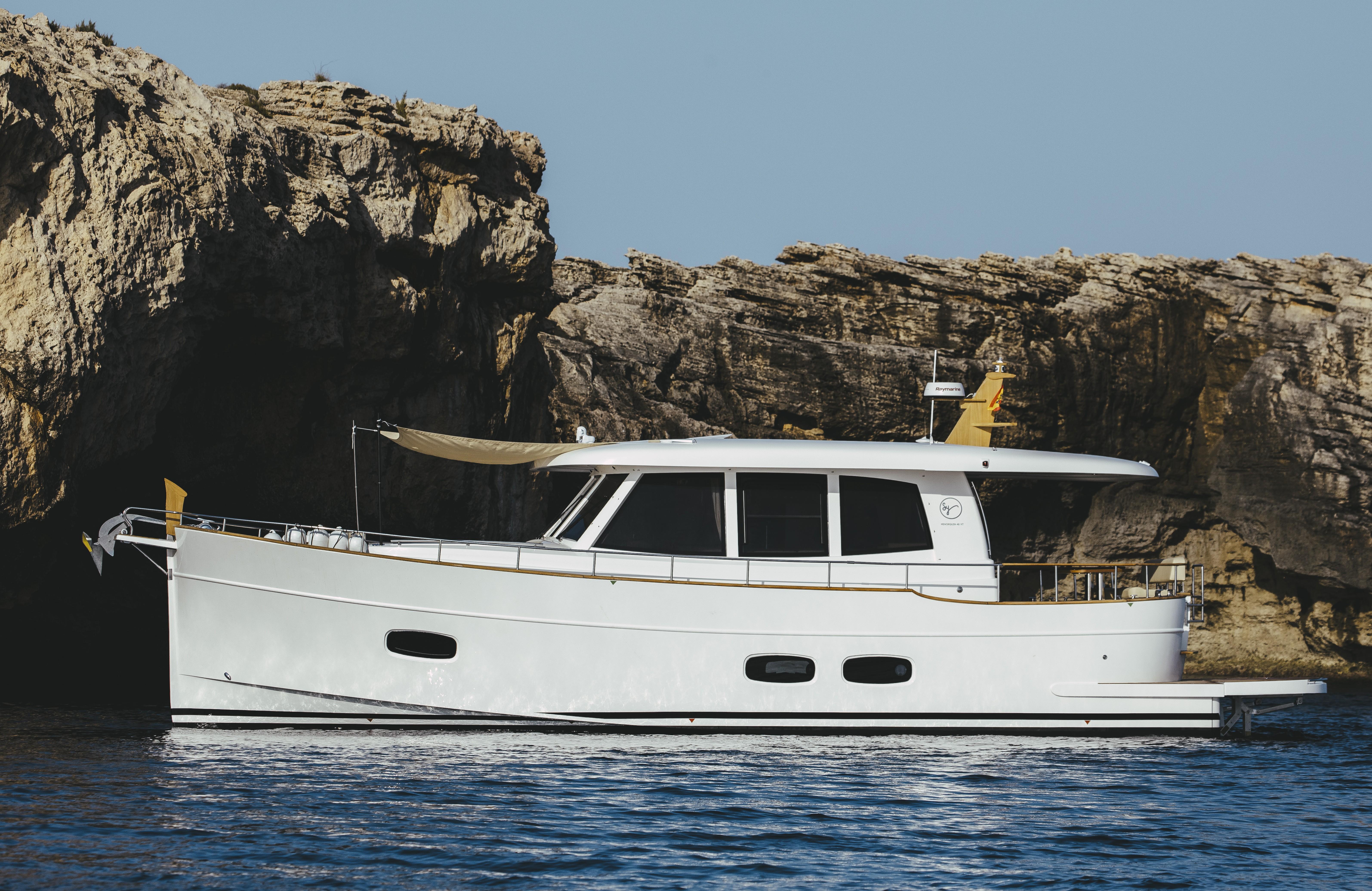 2025 Sasga Yachts Menorquin 48 Hardtop