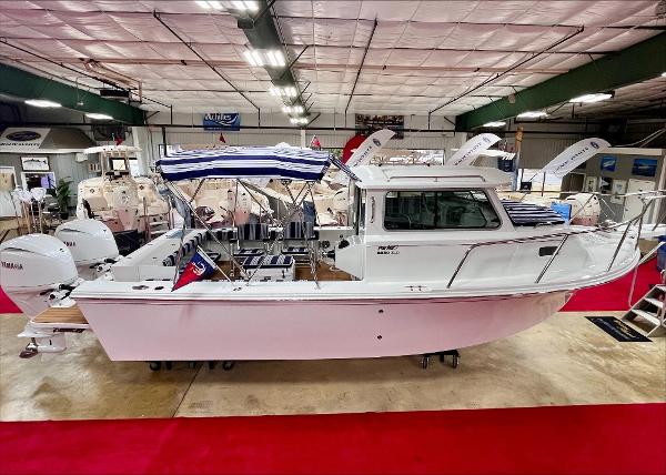 2025 Parker 2520 XLD Sport Cabin