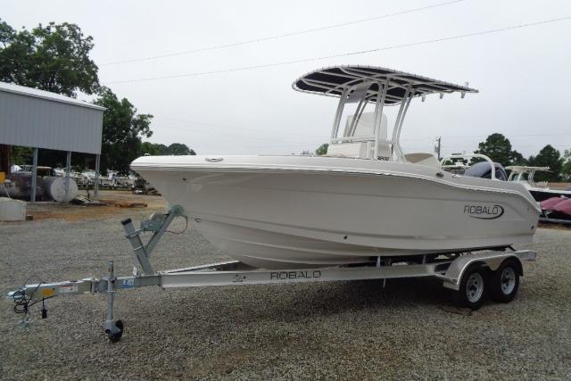 2025 Robalo R202 Explorer