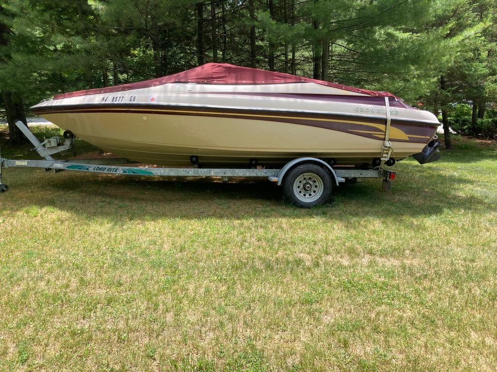 1999 Crownline 202 BR