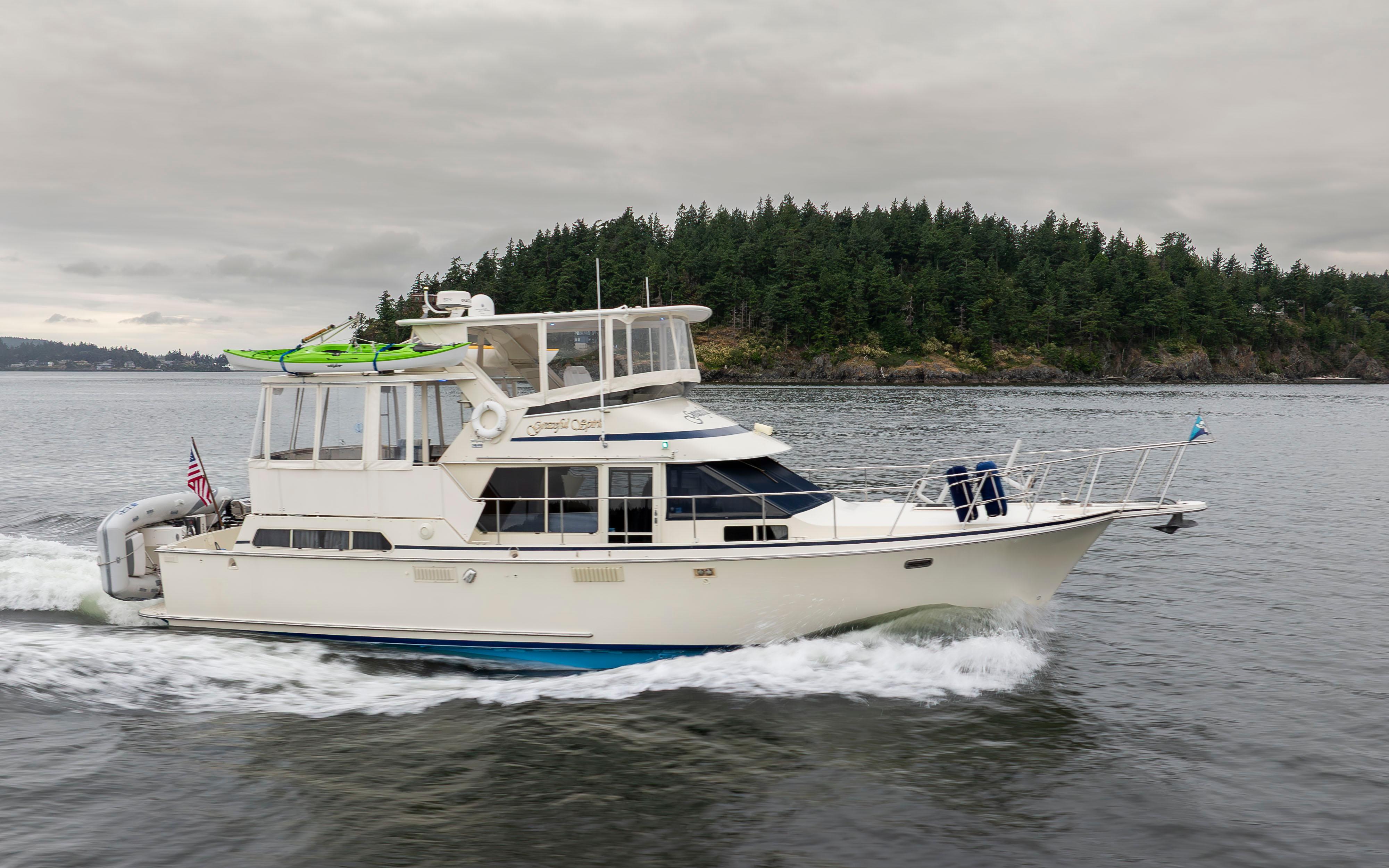 1990 Tollycraft 44 Cockpit Motor Yacht