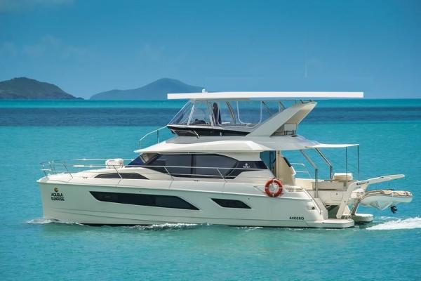 aquila catamaran reviews