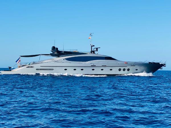2005 Palmer Johnson 120