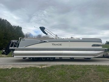 2025 Tahoe 25 Cascade QL