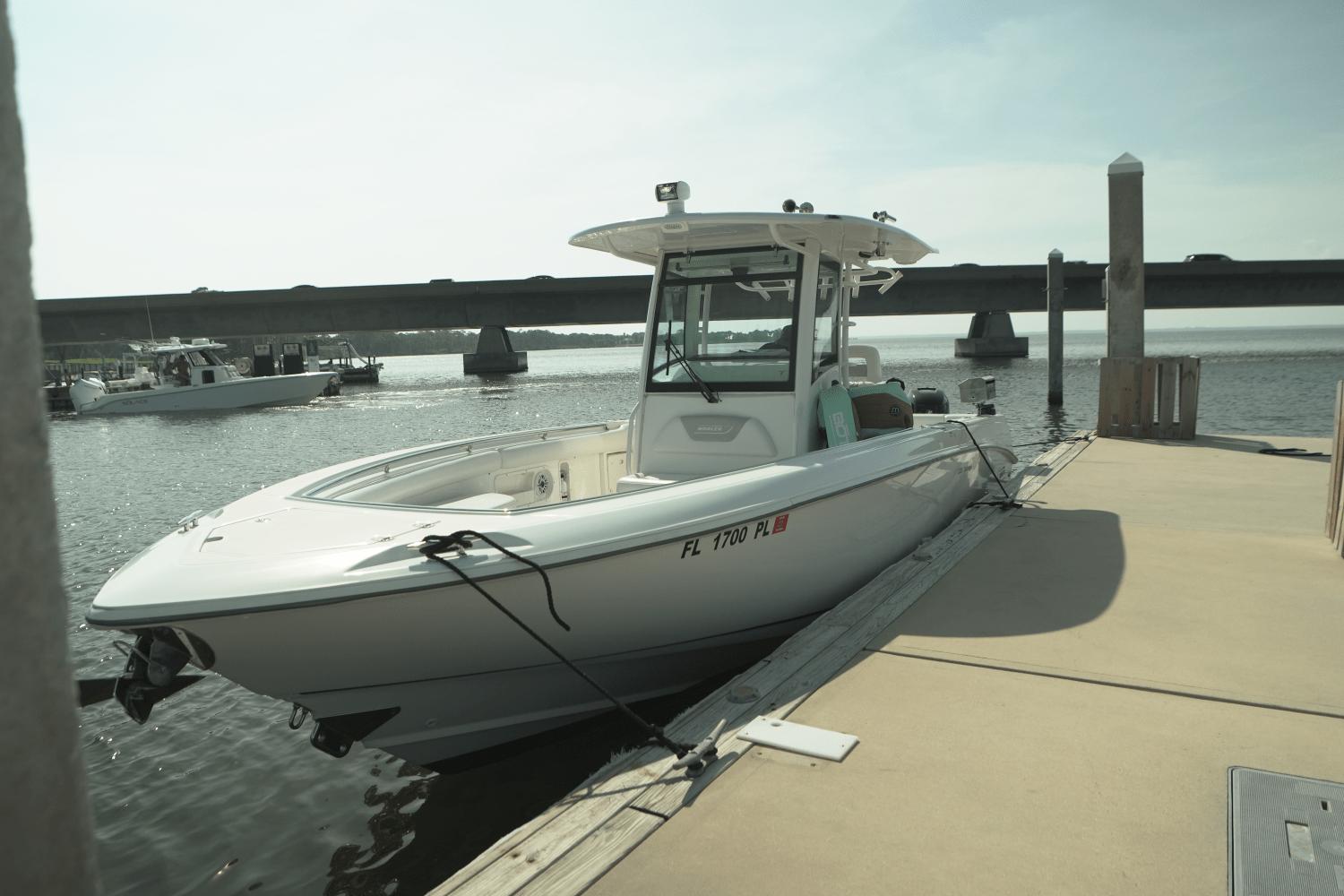 2012 Boston Whaler 320 Outrage