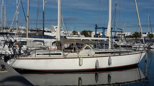 1993 Amel Super Maramu