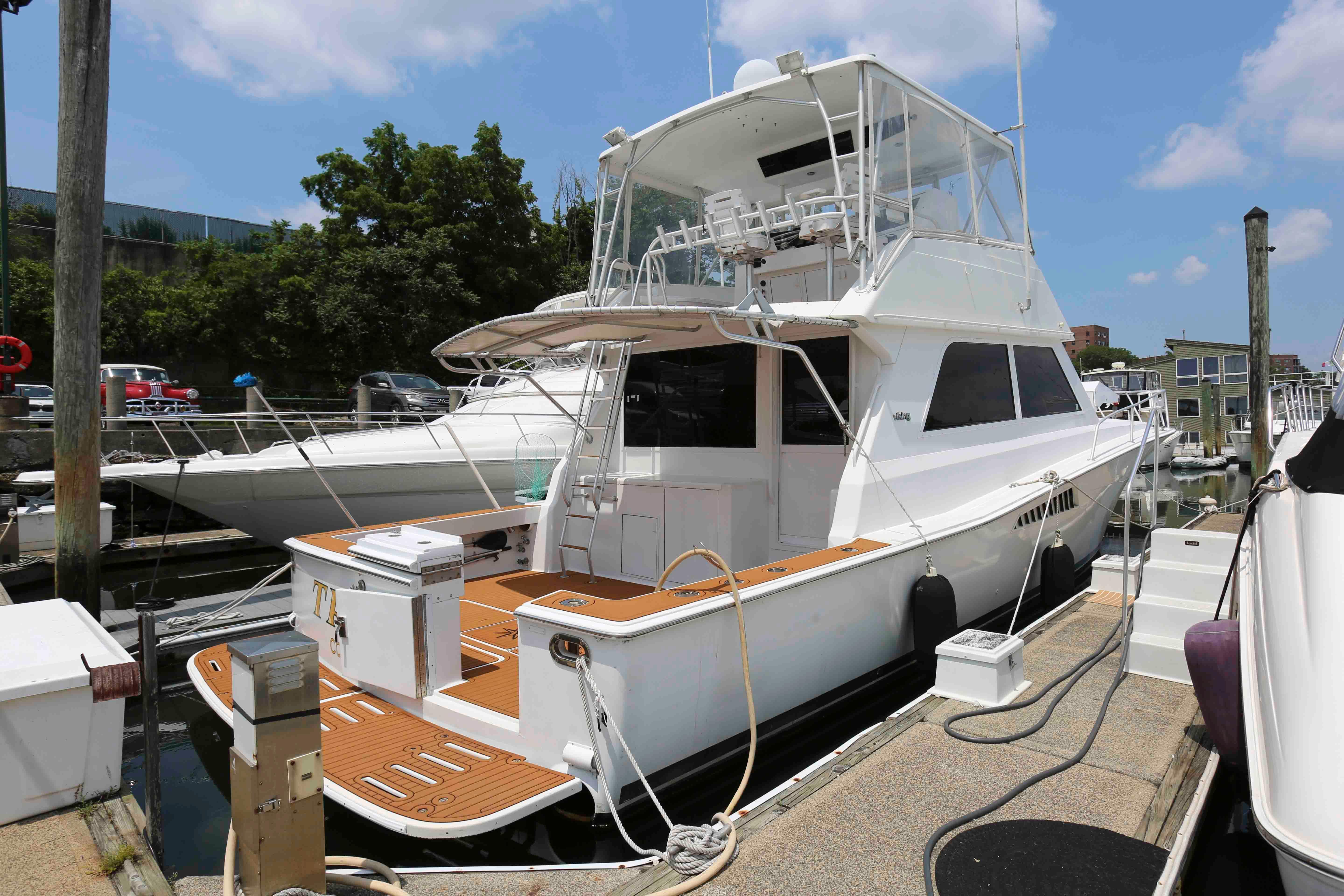 Viking 50 Convertible