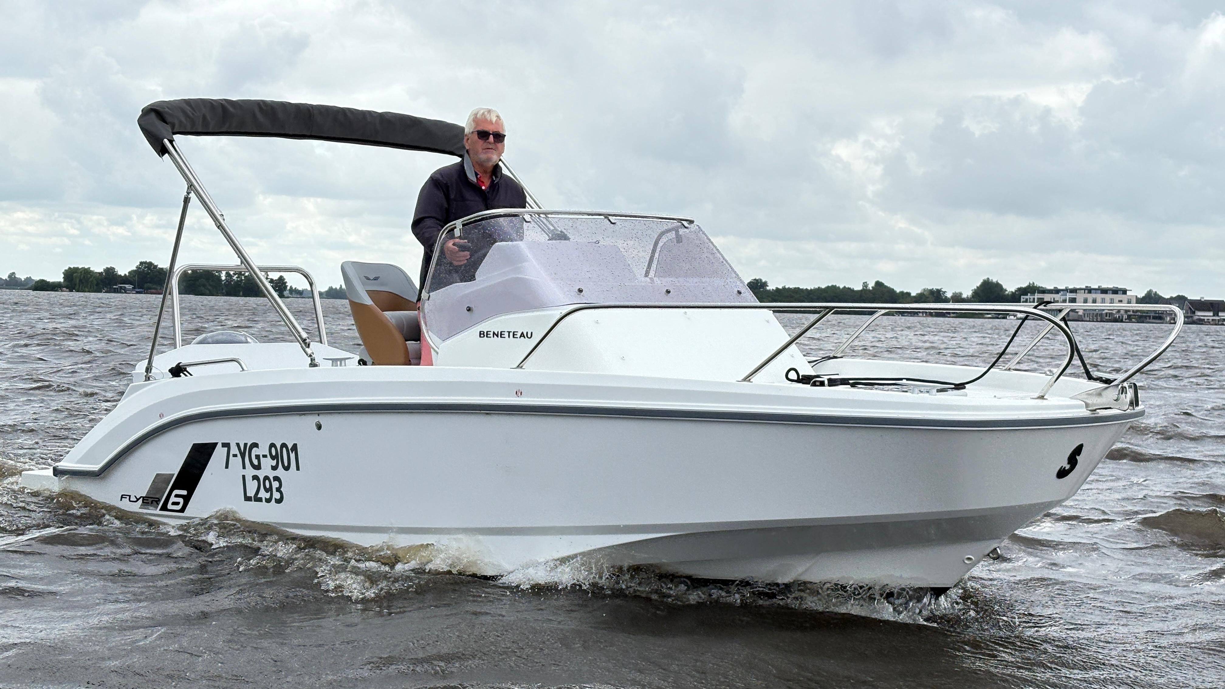 2022 Beneteau Flyer 6 SUNdeck