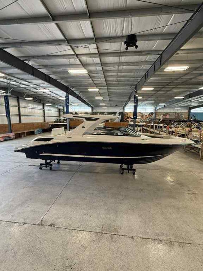 Sea Ray SLX 350