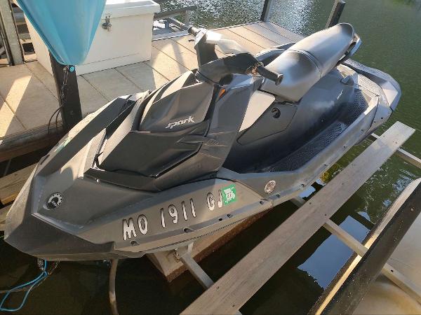 2015 Sea-Doo Spark 2up