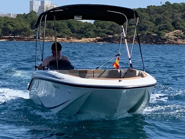 2022 Quicksilver 475 aXess
